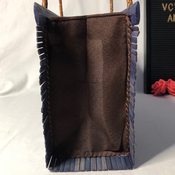NWOT Colori Blue Wooden Bamboo Purse - Picture 7 of 13